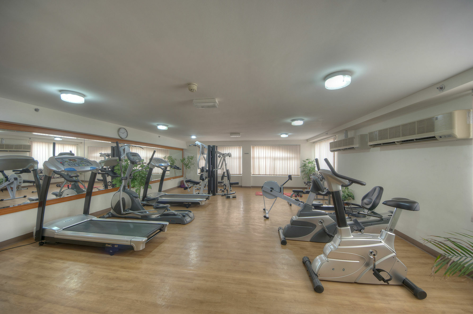 La Villa Najd Hotel Apartments Dubai Eksteriør bilde